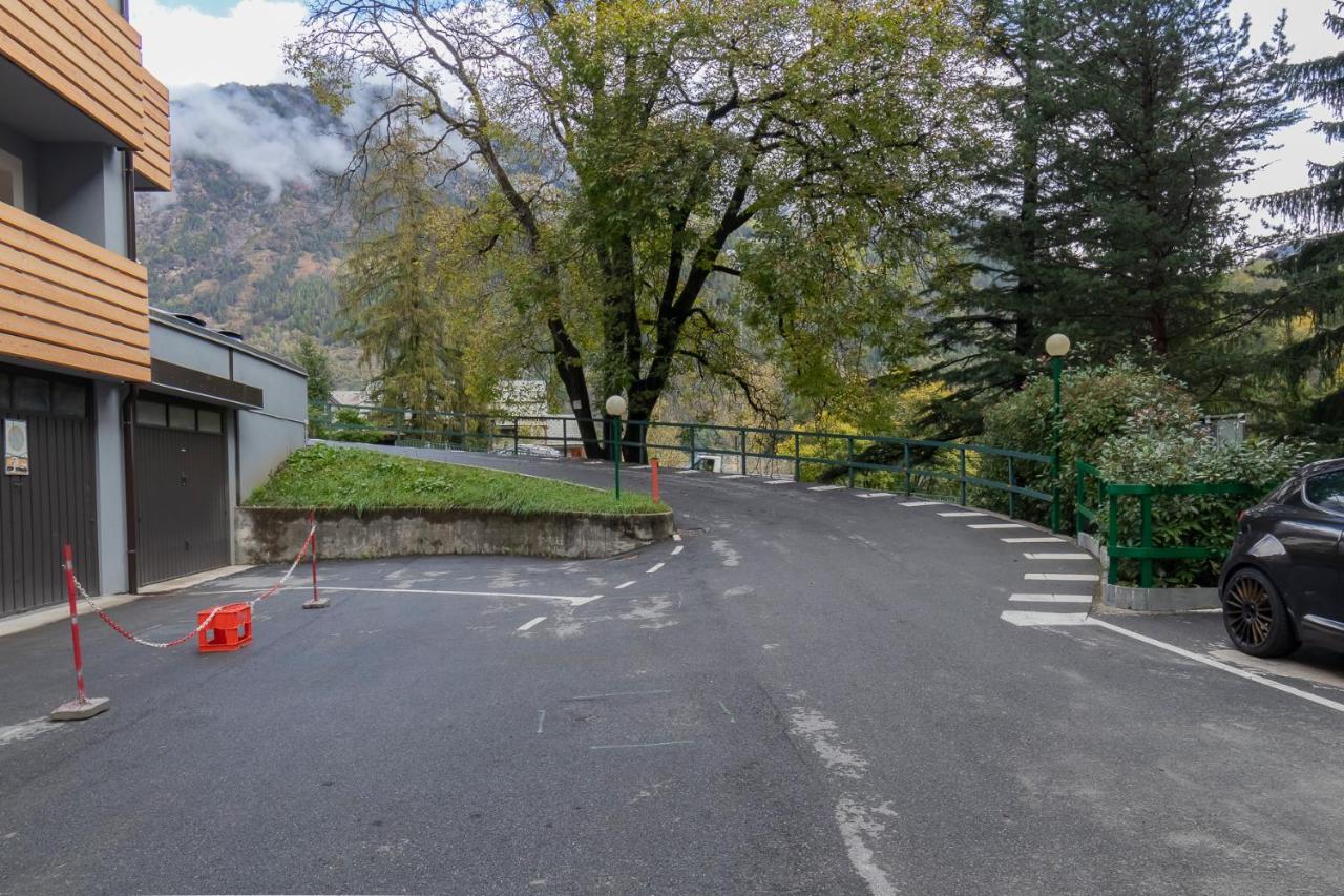 Ihost Flat - Valmalenco Centro Apartment Chiesa in Valmalenco Exterior photo